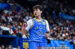 灾难级表现！赵睿4中1仅得3分2板1助1断另有5失误 末节犯满离场